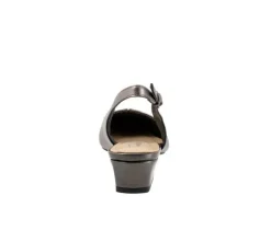 Women's Trotters Dea Pumps