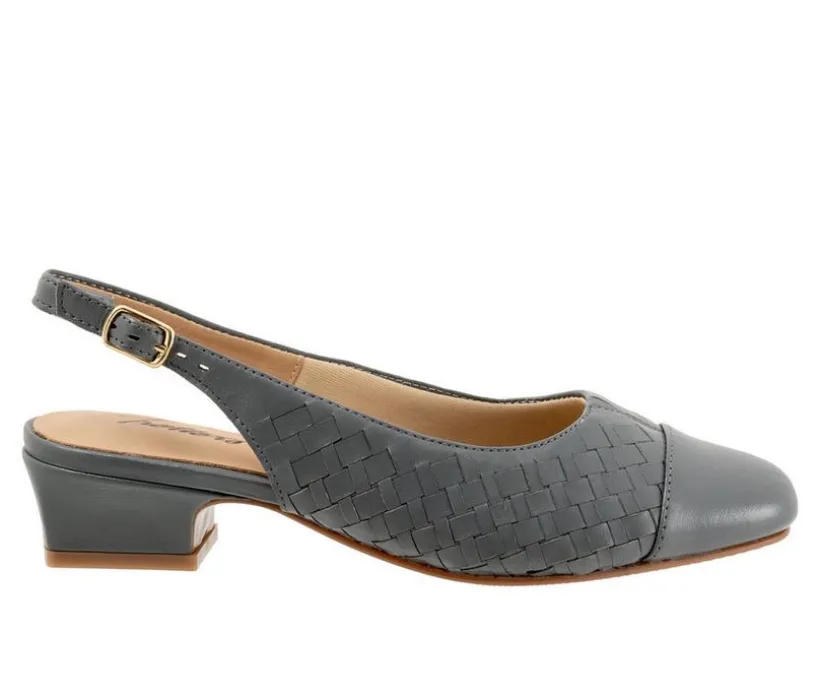 Women's Trotters Dea Woven Slingback Pumps