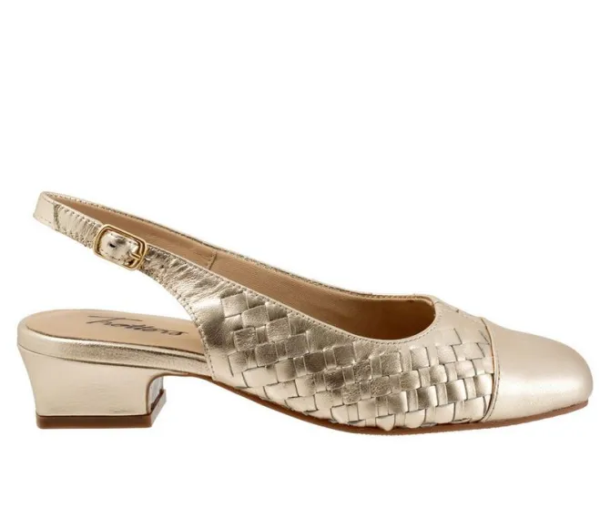 Women's Trotters Dea Woven Slingback Pumps