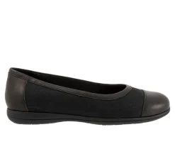 Women's Trotters Delmara Flats