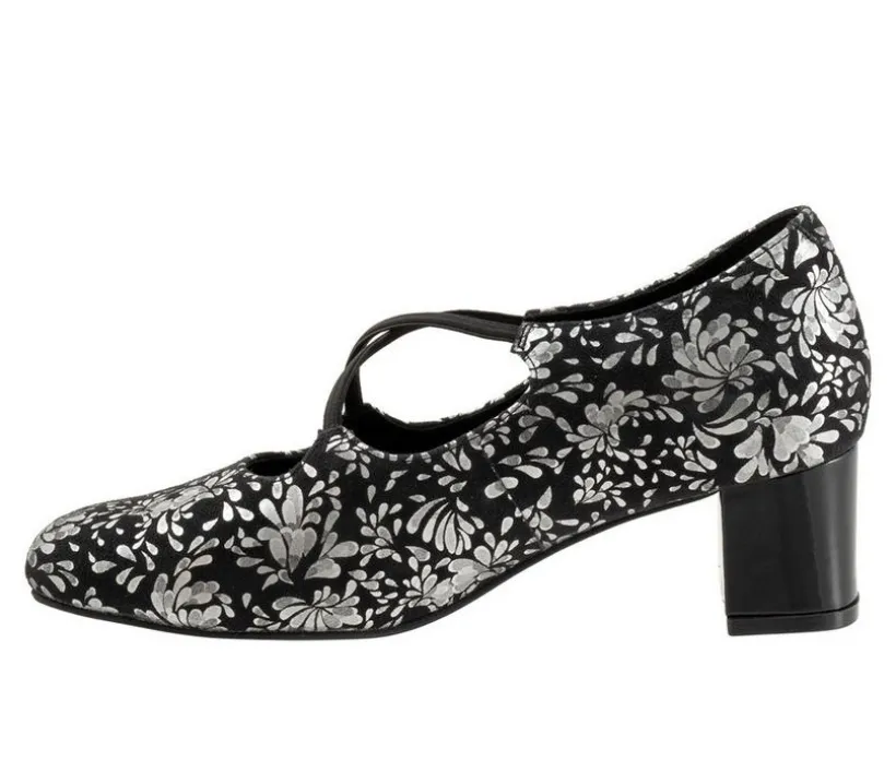 Women's Trotters Demi Pumps