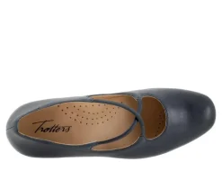 Women's Trotters Demi Pumps