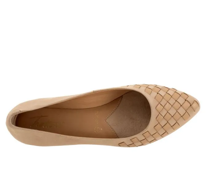 Women's Trotters Estee Woven Flats