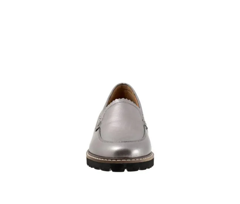 Women's Trotters Fayth Casual Loafers