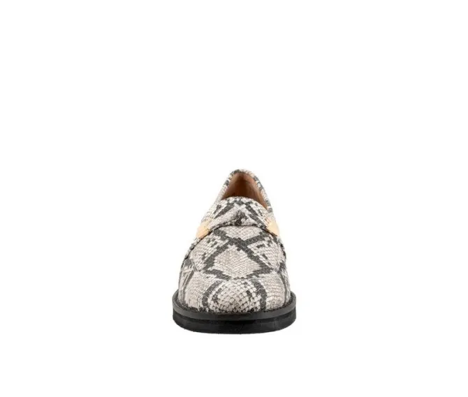 Women's Trotters Femi Loafers