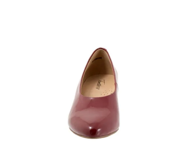 Women's Trotters Kimber Pumps