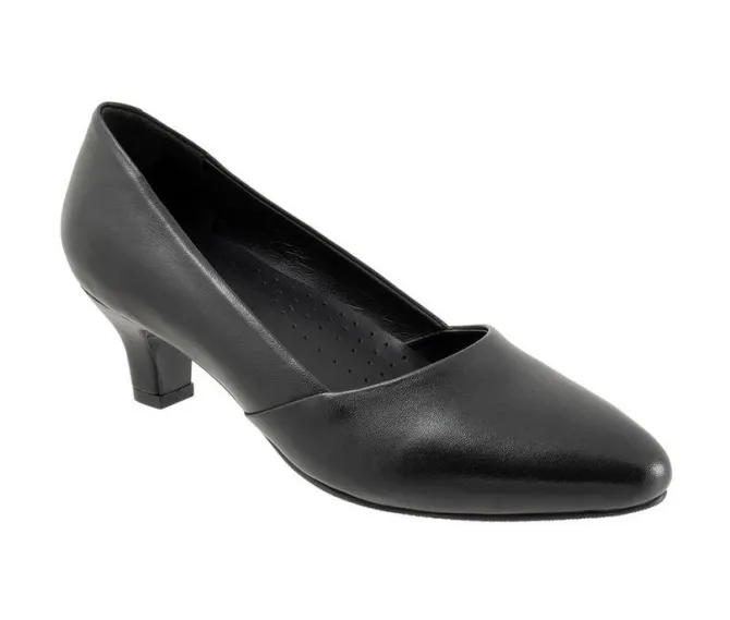 Women's Trotters Kylie Pumps