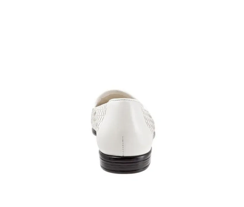 Women's Trotters Liz Flats
