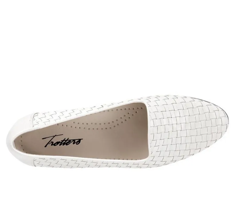 Women's Trotters Liz Flats