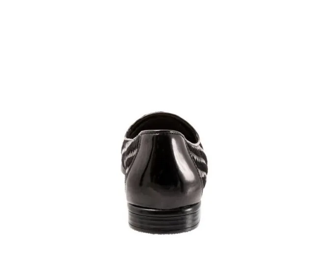 Women's Trotters Liz III Flats