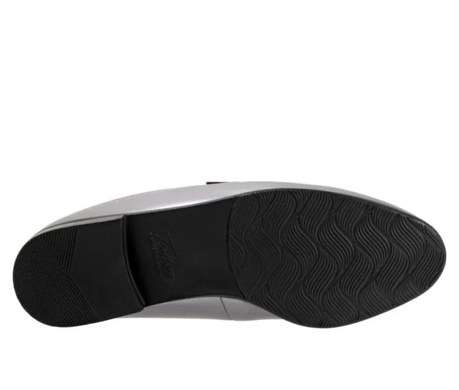 Women's Trotters Lola Flats