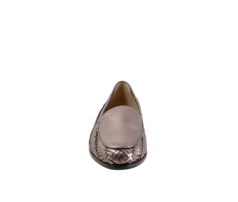 Women's Trotters Lyric Loafers