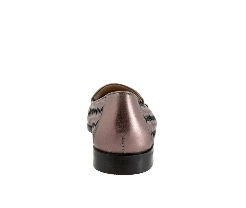 Women's Trotters Lyric Loafers