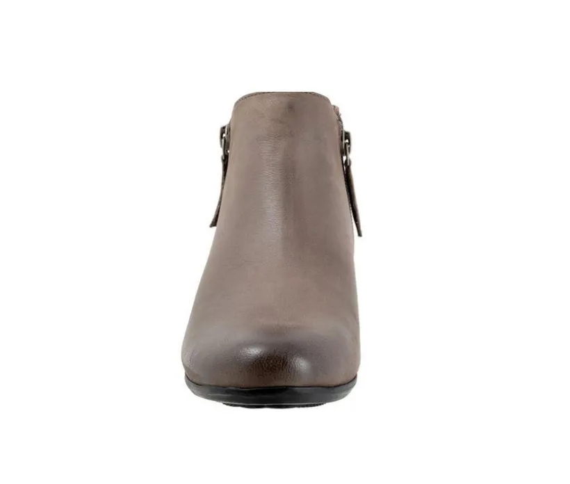 Women's Trotters Major Embossed Booties