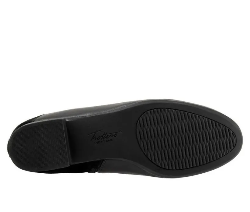 Women's Trotters Maxwell Booties