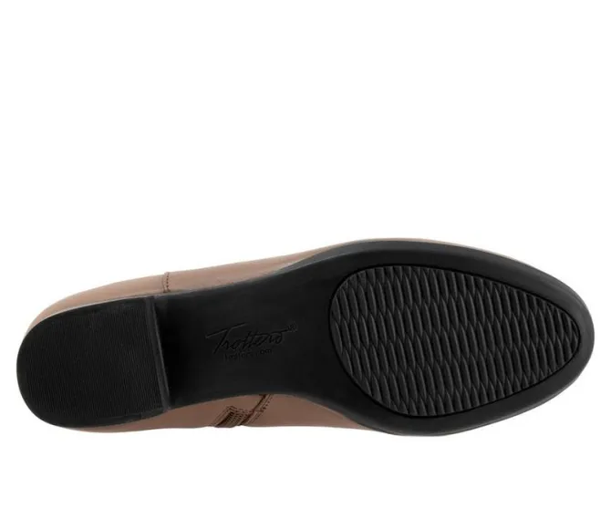 Women's Trotters Melody Booties
