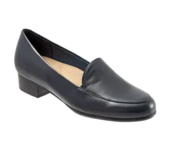 Women's Trotters Monarch Pumps