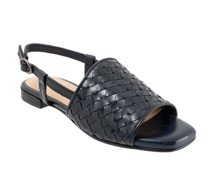 Women's Trotters Nola Sandals
