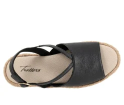 Women's Trotters Pepper Flat Sandals