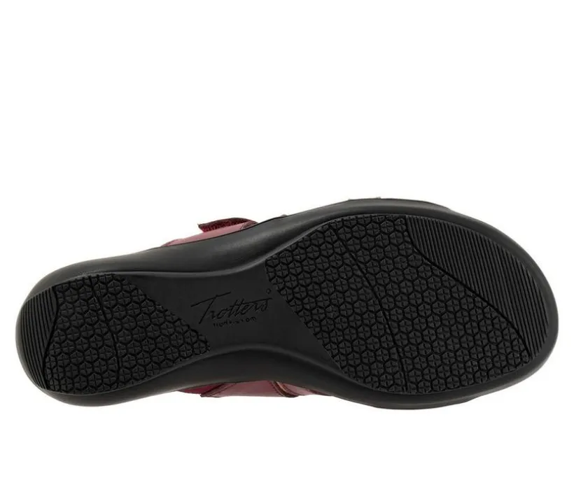 Women's Trotters Ramona Sandals