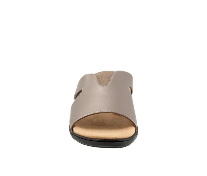Women's Trotters Roxine Sandals