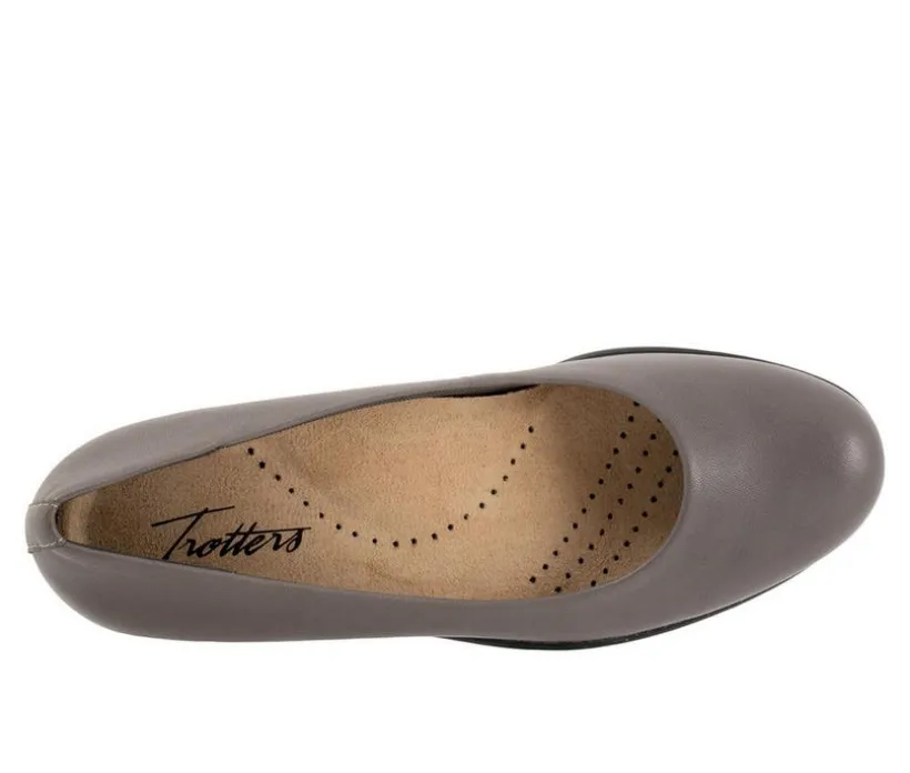 Women's Trotters Rozalin Low Heel Pumps