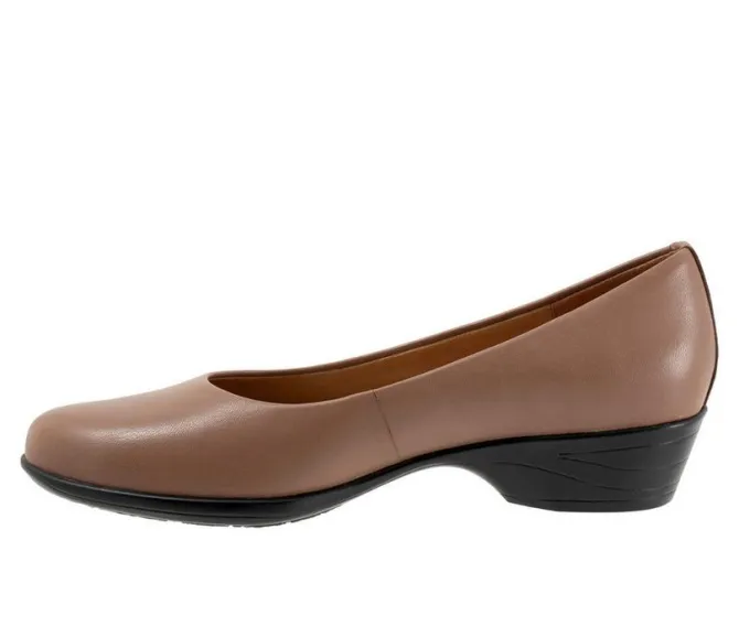 Women's Trotters Rozalin Low Heel Pumps