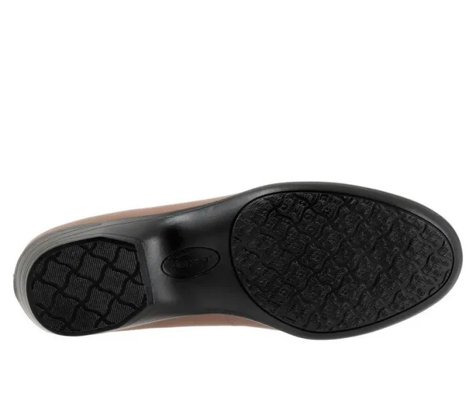 Women's Trotters Rozalin Low Heel Pumps