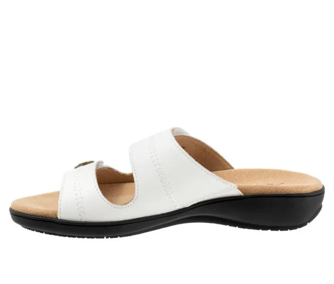 Women's Trotters Ruthie Stitch Sandals