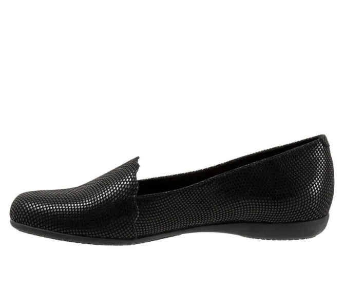 Women's Trotters Sage Flats