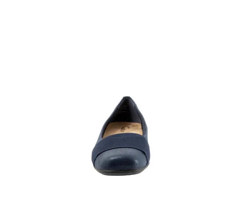Women's Trotters Samantha Flats