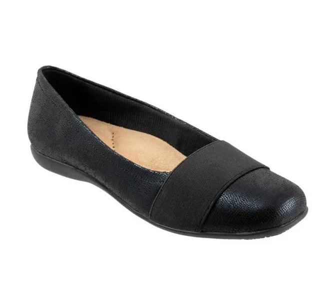 Women's Trotters Samantha Flats