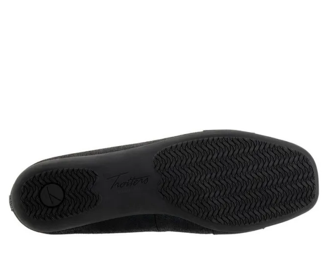 Women's Trotters Samantha Flats