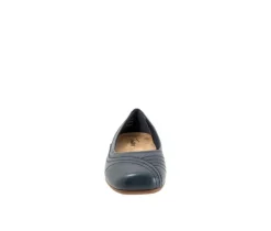 Women's Trotters Sasha Flats