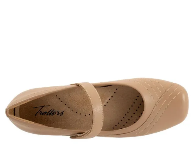 Women's Trotters Sherese Mary Jane Flats
