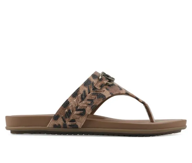 Women's White Mountain Aladdin Flip-Flops