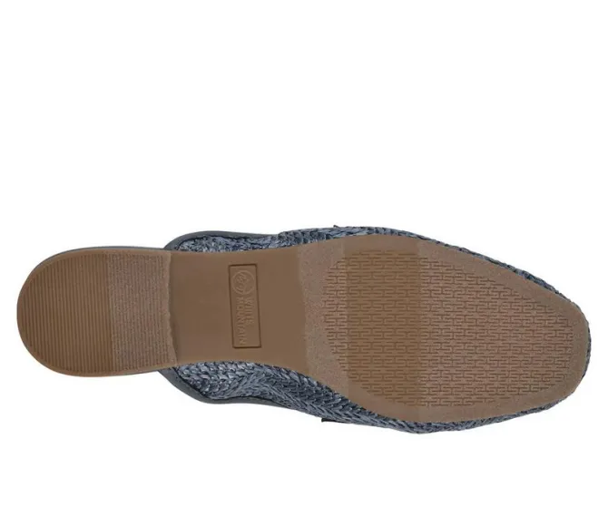 Women's White Mountain Bobbin Shoes