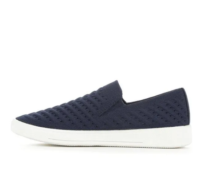 Women's White Mountain Courage Slip-On Shoes
