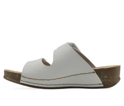 Women's White Mountain Fearful Footbed Sandals