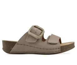 Women's White Mountain Fearful Footbed Sandals