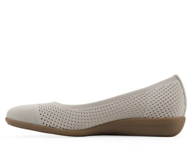 Women's White Mountain Florian Flats