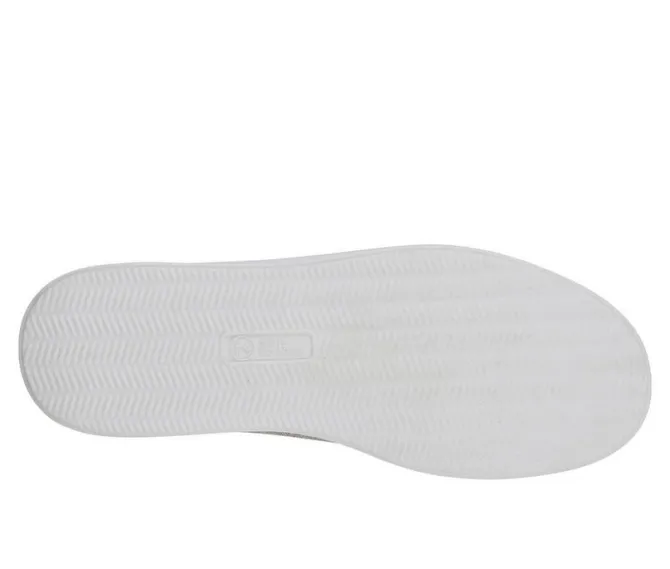 Women's White Mountain Upbring Slip On Shoes