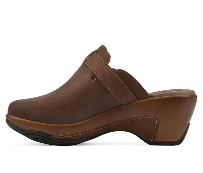 Women's White Mountain Viewed Clogs