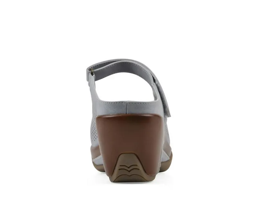 Women's White Mountain Vinto2 Clogs