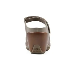 Women's White Mountain Vinto2 Clogs