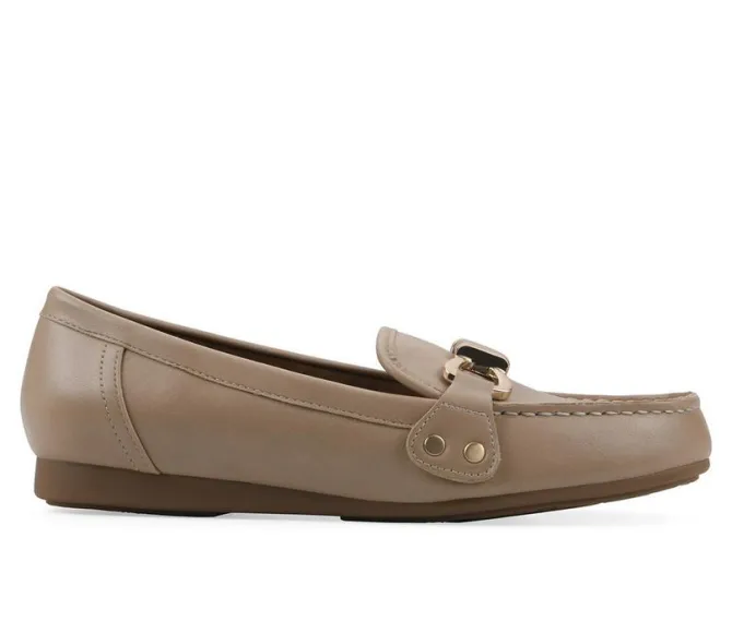 Women's White Mountain Wayside Loafers