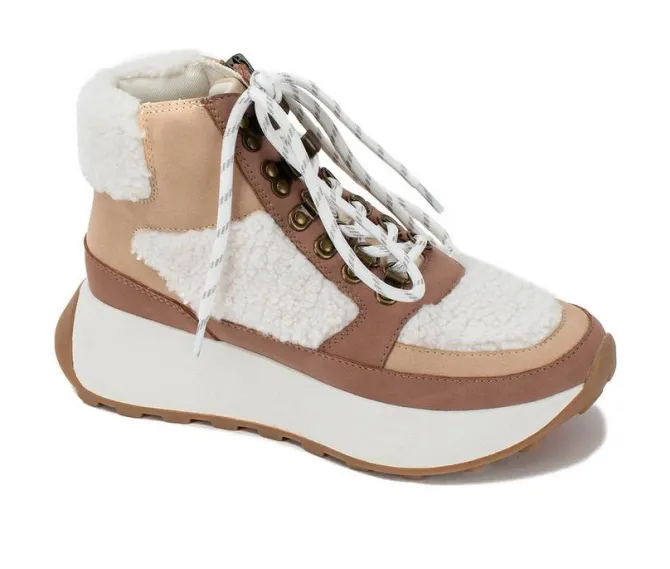 Women's Yellow Box Hacey Hiker Boots